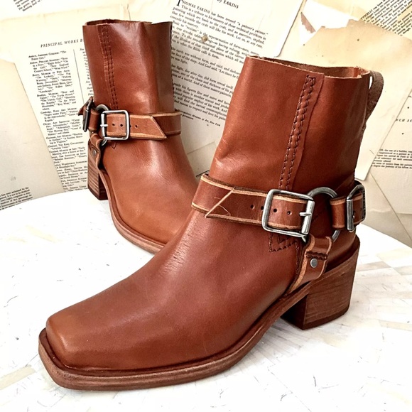 Free People We The Free Briggs Crop Rider Boot Eucalyptus Tan Brown - Picture 5 of 12